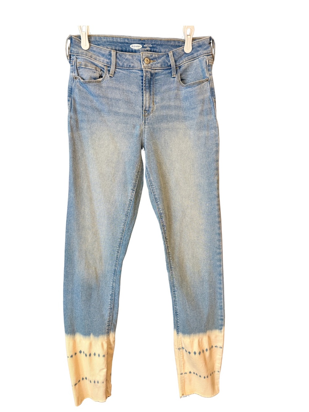 Old Navy Super Skinny Tie-Dye Hem Jeans | Light Blue | Size 6 Tall | 31.5”